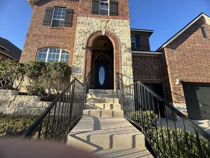 Action Roofing & Remodeling Picture 2