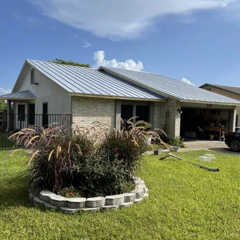 Jimmy's Roofing LLC Picture 2