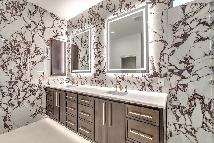 AR: Construct - Roof - Restore Picture 6