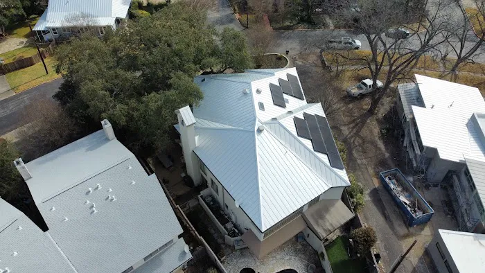 Heintz Roofing & Remodeling Picture 6