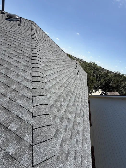Ideal Precision Roofing & Exteriors LLC Picture 2
