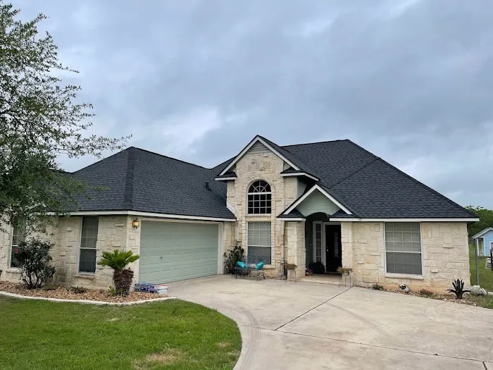 Ideal Precision Roofing & Exteriors LLC Picture 10