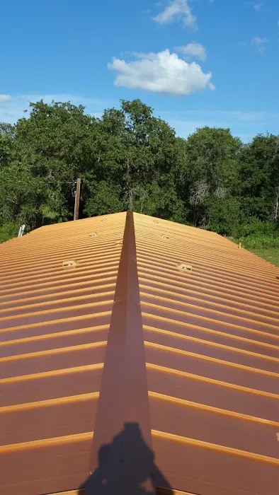 G&G METAL ROOFING SYSTEMS Picture 1