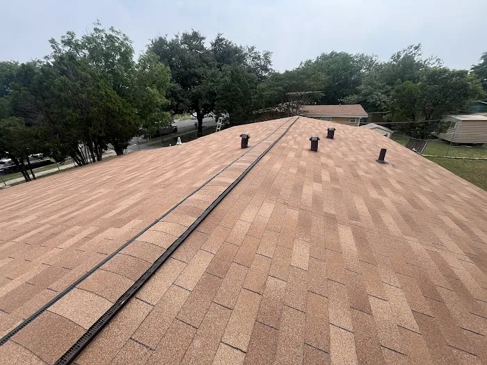 Exxpress Roofing Picture 4