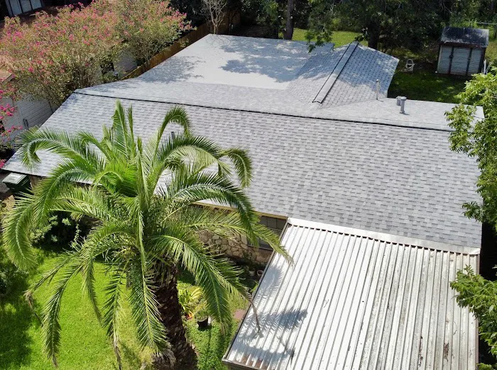 Exxpress Roofing Picture 10