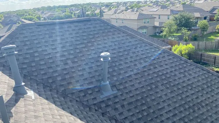 JJ Strong Roofing Picture 1