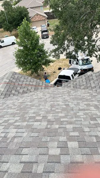JJ Strong Roofing Picture 9
