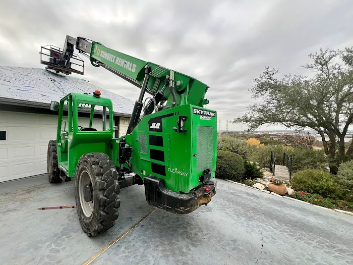 Fast Gorilla Roofing Picture 5