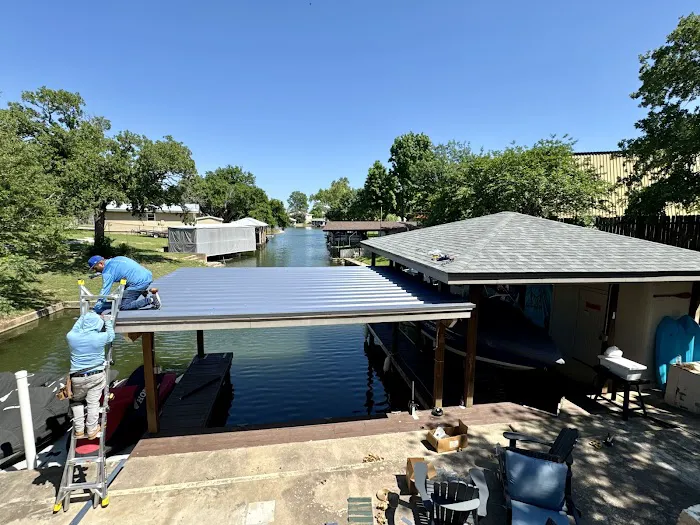 Fast Gorilla Roofing Picture 9