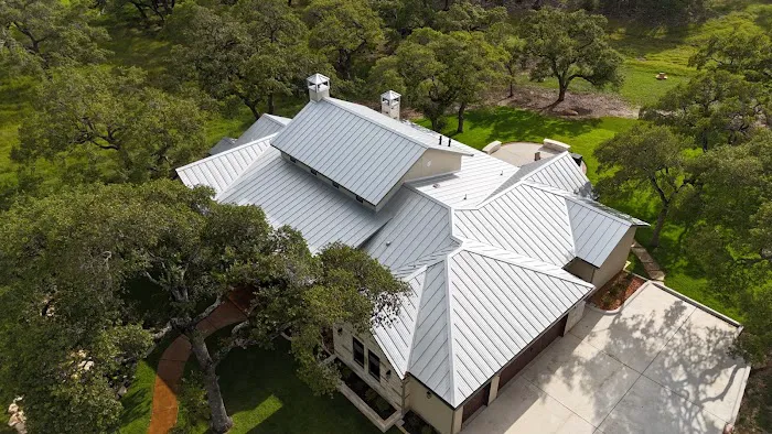 Lynx Roofing Picture 2