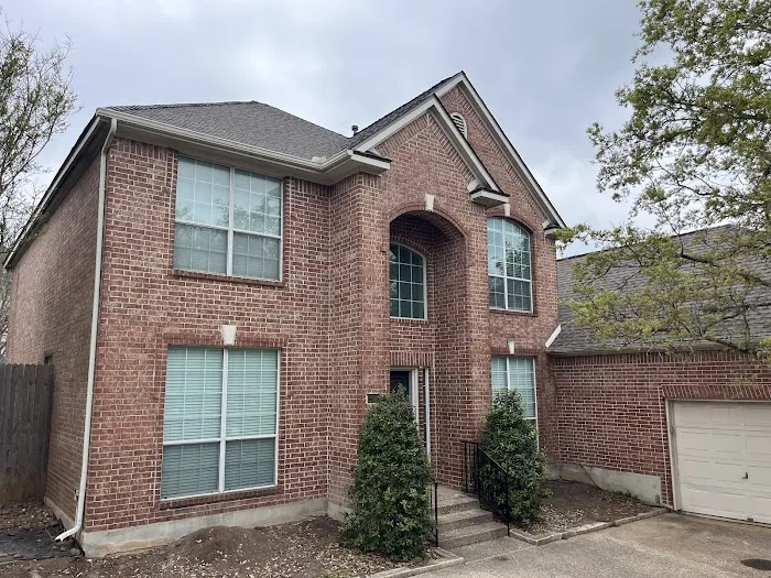 Sustainable Roofing & Solar Picture 2