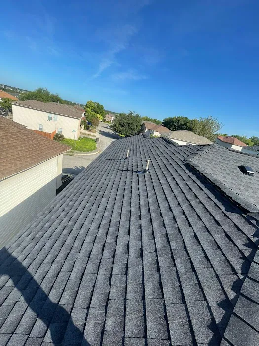 Sustainable Roofing & Solar Picture 4