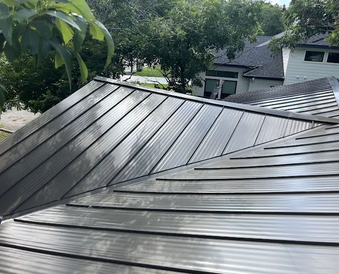 Sustainable Roofing & Solar Picture 1