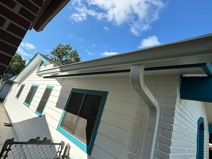 Sustainable Roofing & Solar Picture 9