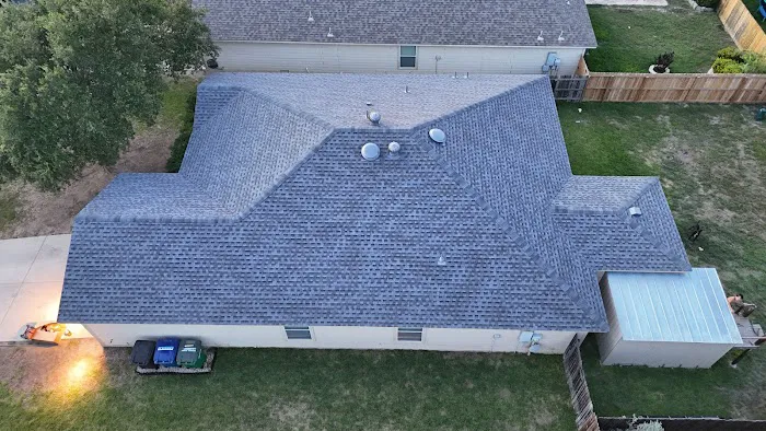 Priority Roofing Picture 1