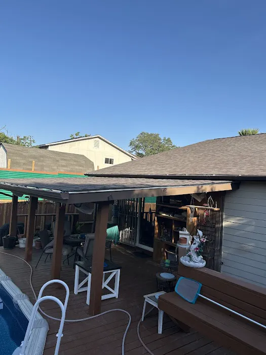 J R Guerrero Roofing Picture 3