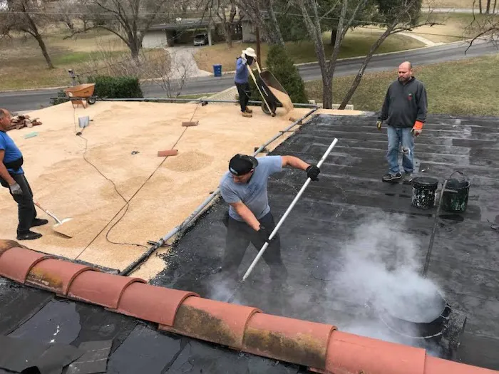 M H Hernandez Roofing Picture 7