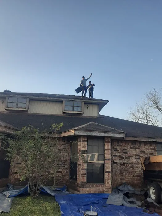 Leo's S & S Roofing Inc. Picture 5