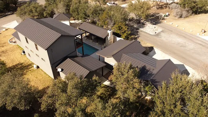 Leo's S & S Roofing Inc. Picture 4