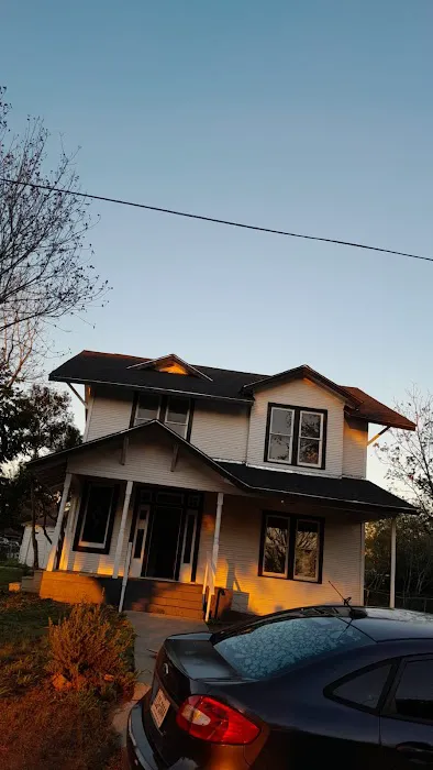 Leo's S & S Roofing Inc. Picture 10