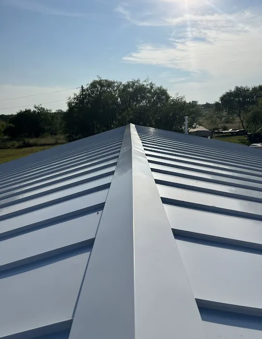 2 Beavers Construction & Remodeling Company Picture 4