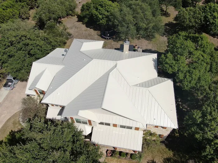 Hometown Roofing & Restoration Picture 8