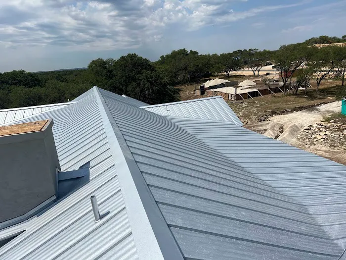 1'ST CLASS ROOFING Picture 6