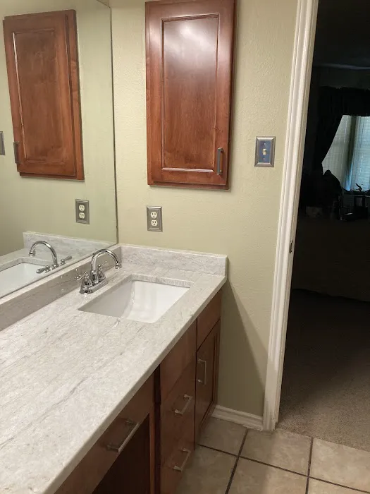 Right Source Roofing & Construction Picture 1