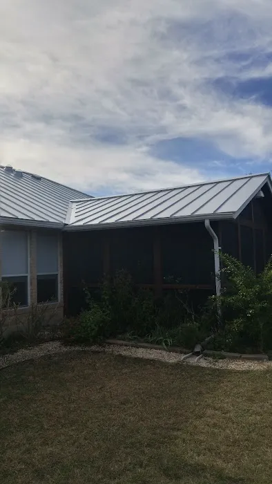 Independence Roofing Picture 1