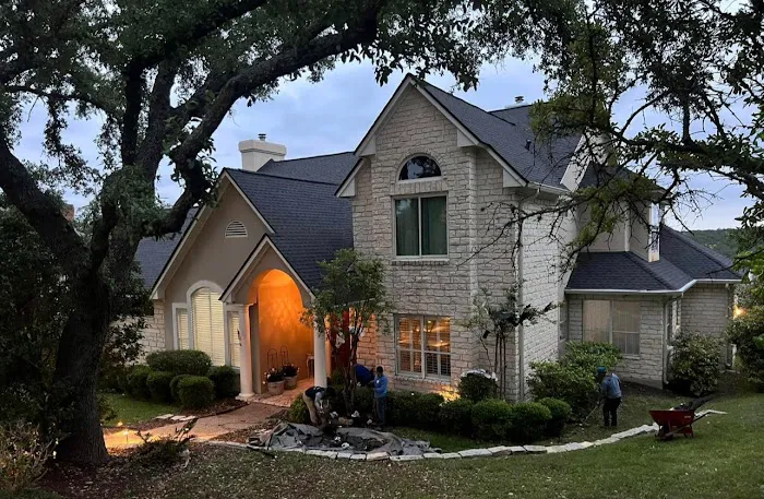 Infinity Roofing & Siding Picture 2