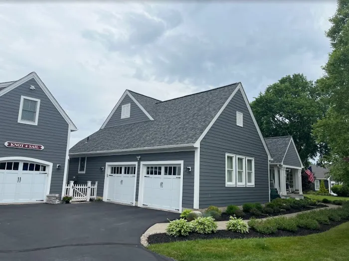 H & R Roofing Picture 2