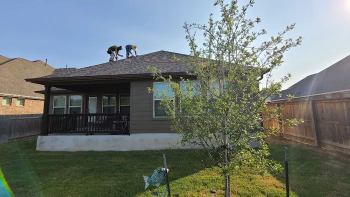 Valor Roofing & Restoration Picture 4