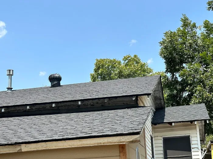 AAV Roofing & Construction Picture 4