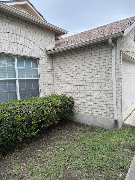 AAV Roofing & Construction Picture 1