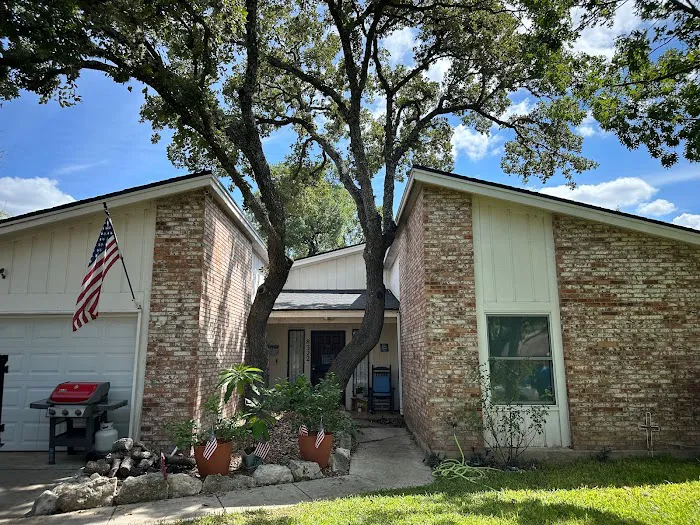 AAV Roofing & Construction Picture 9