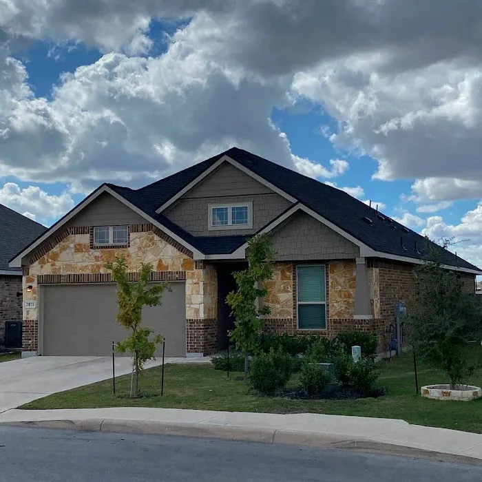 Twin Hammers Roofing & Contracting Picture 9