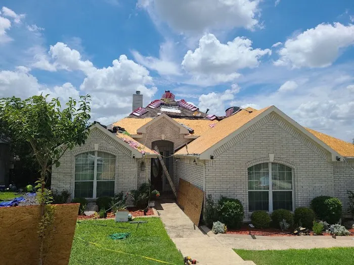 CTT Exteriors Picture 3