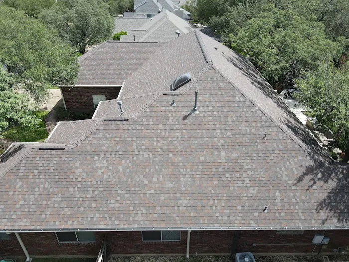 CTT Exteriors Picture 9