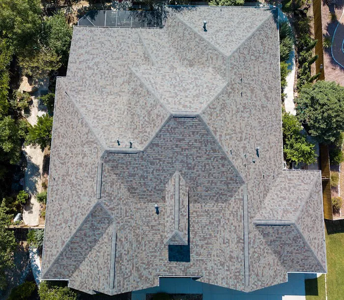 Roesler's Roofing and Remodeling Picture 8