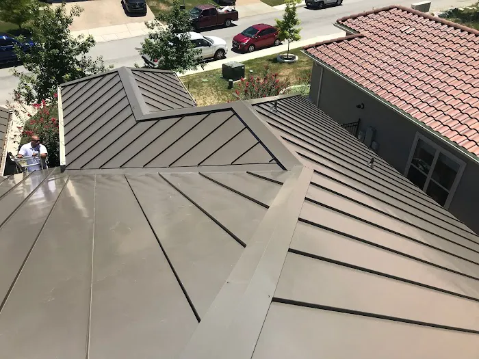 OakTree Management Group LLC Picture 4