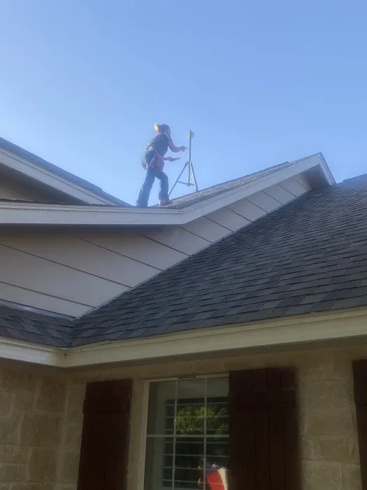 Mammoth Roofing and Solar Of San Antonio Picture 9