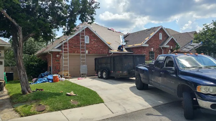 Your Neighborhoodz LLC | Roofing & Exterior Restoration Contractor San Antonio Picture 5