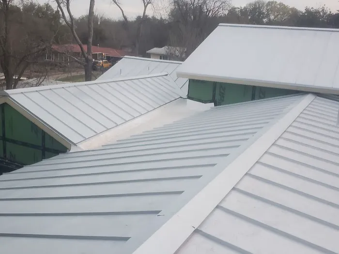 Teksa Roofing and More, LLC Picture 1