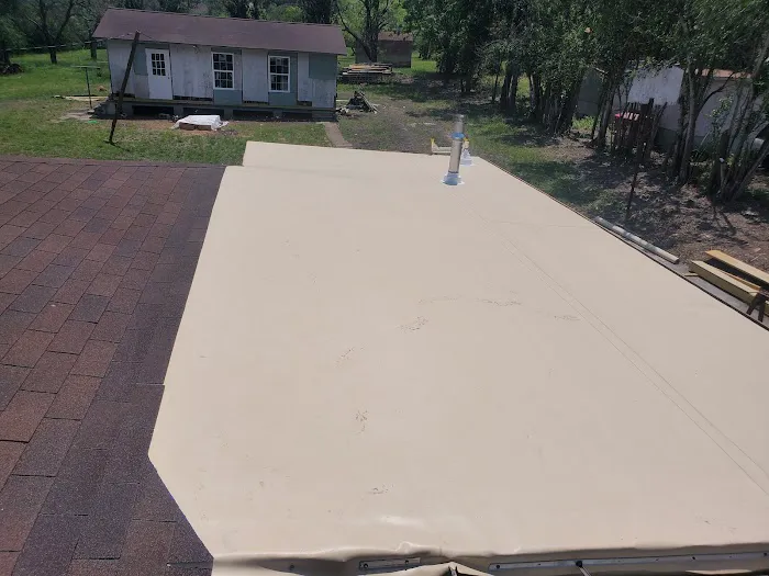 Teksa Roofing and More, LLC Picture 2