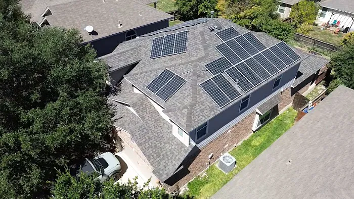 Nestled Roofing Picture 1