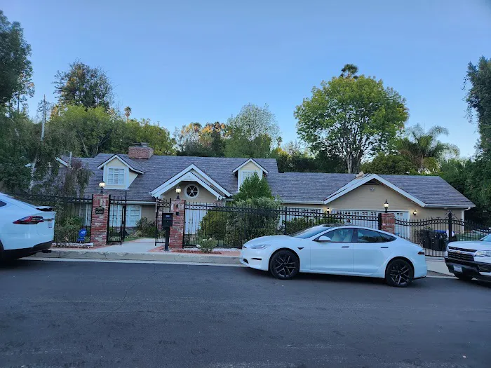 PeakBuild Roof Solutions Picture 8