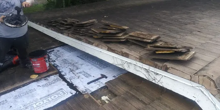 Los Angeles Roofing Solutions Picture 2