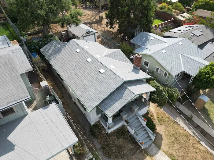 Francisco's Roofing Inc. Picture 3