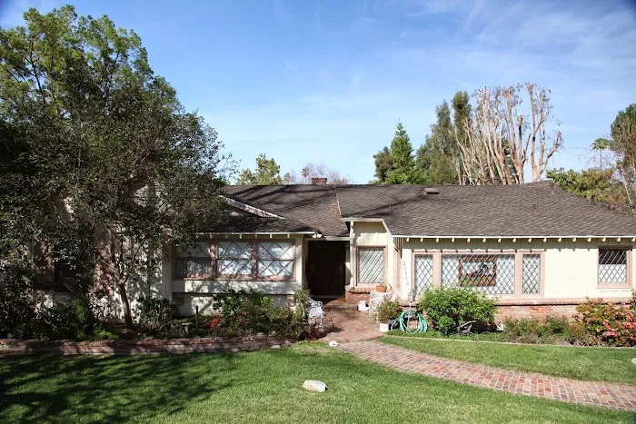 Bilt-Well Roofing Picture 4