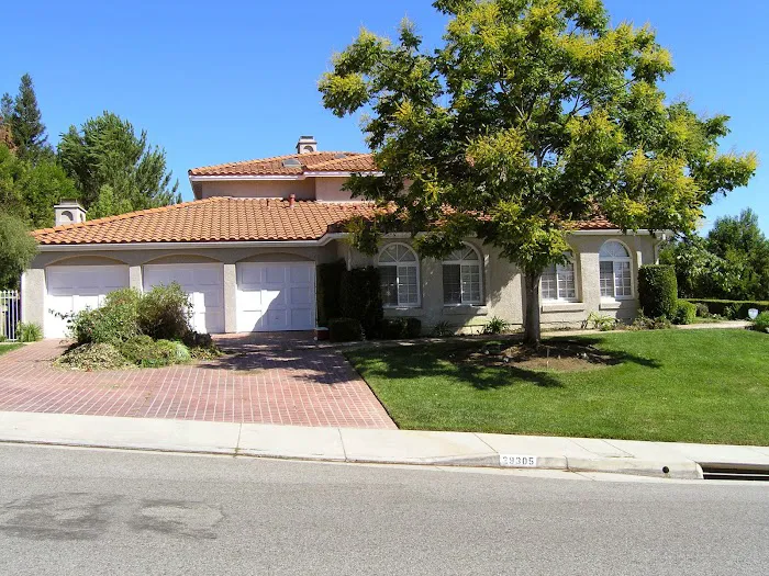 Bilt-Well Roofing Picture 10